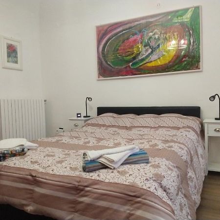 לינה וארוחת בוקר Miagliano L'Ippocampo מראה חיצוני תמונה